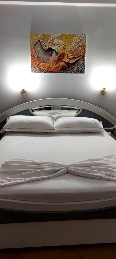 Kanina Hotel&Hostel Saranda Extérieur photo