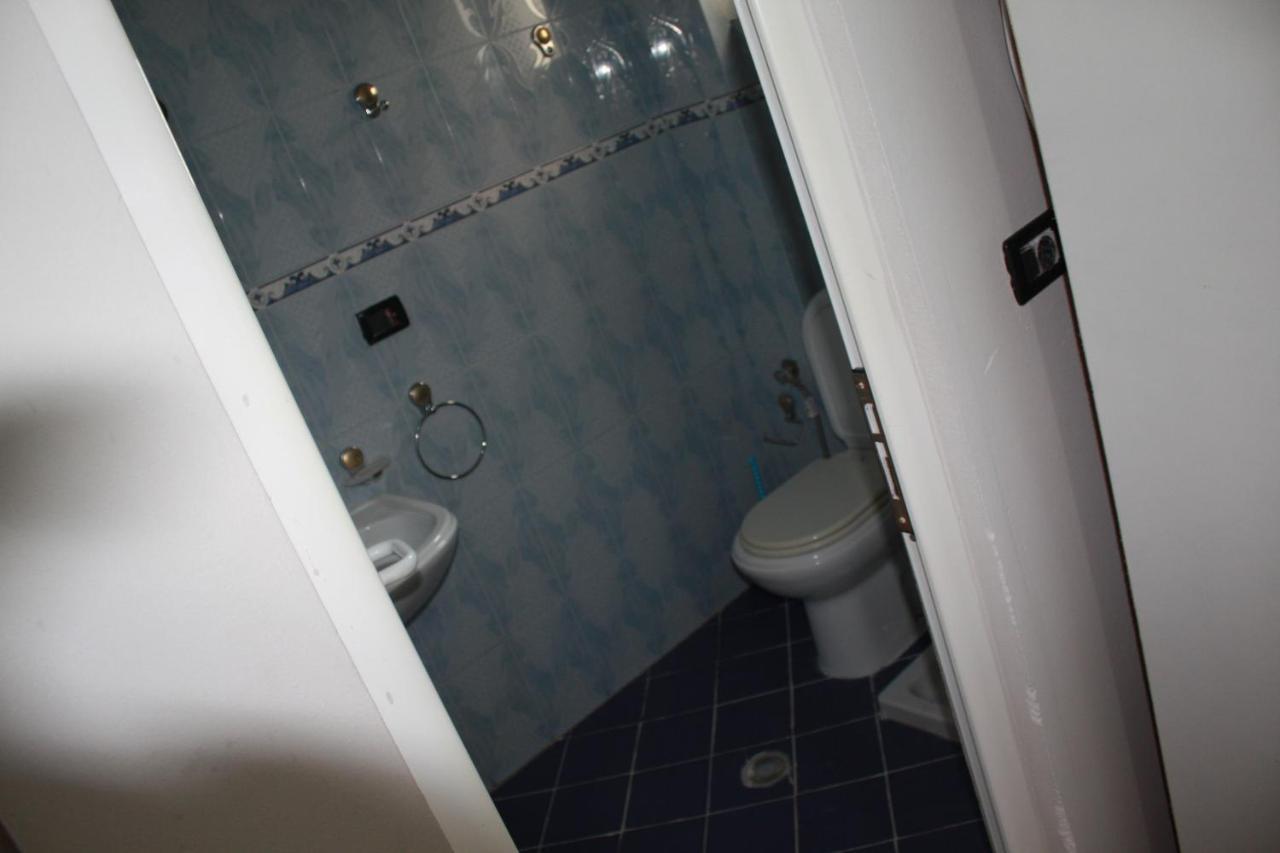 Kanina Hotel&Hostel Saranda Extérieur photo