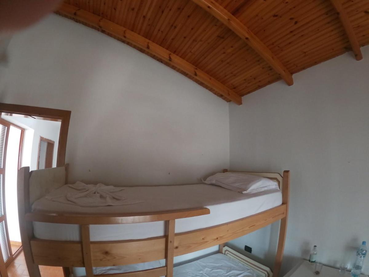 Kanina Hotel&Hostel Saranda Extérieur photo