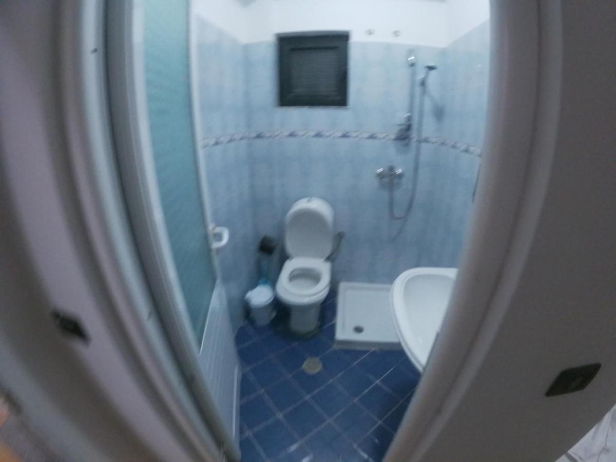 Kanina Hotel&Hostel Saranda Extérieur photo