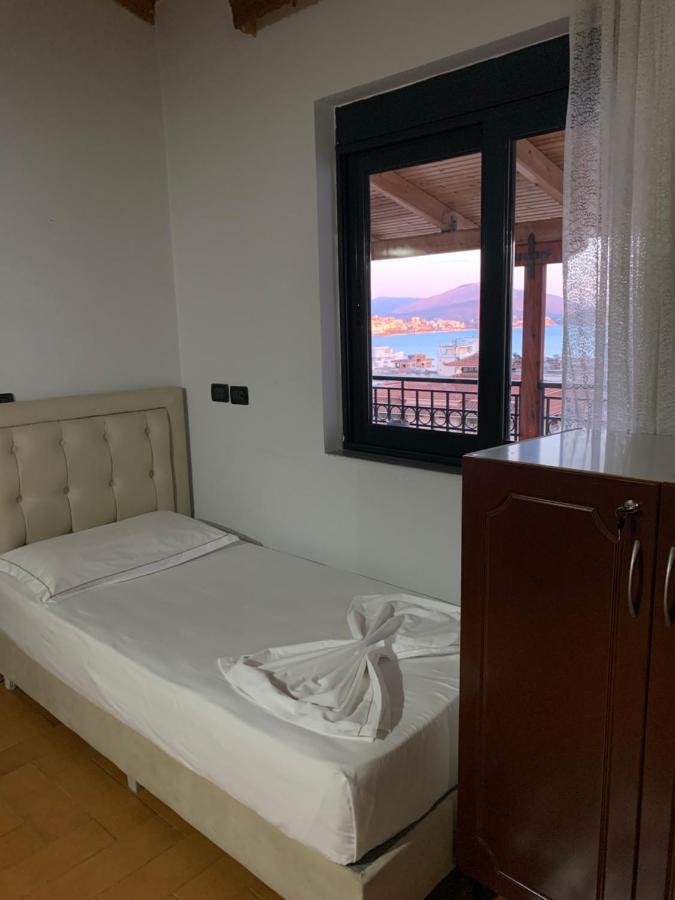 Kanina Hotel&Hostel Saranda Extérieur photo