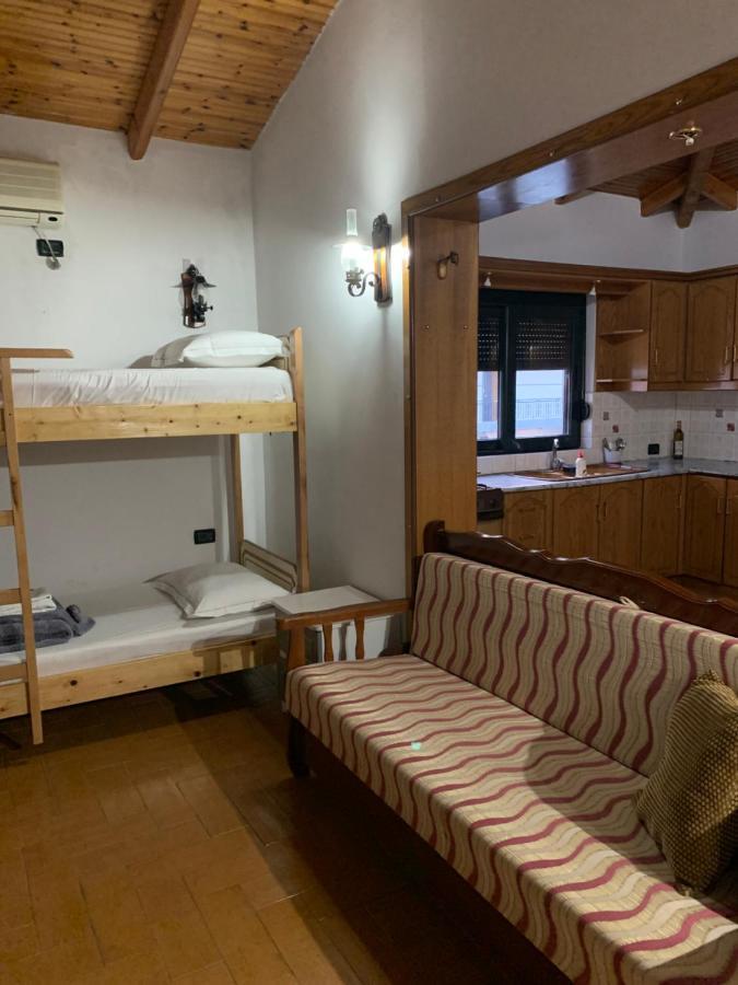 Kanina Hotel&Hostel Saranda Extérieur photo