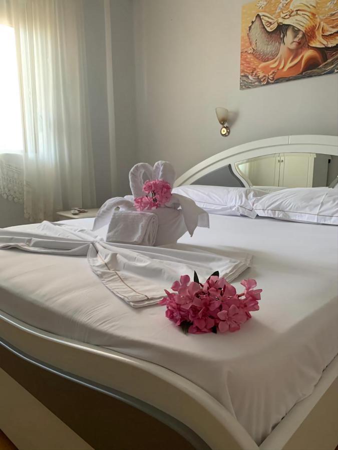 Kanina Hotel&Hostel Saranda Extérieur photo